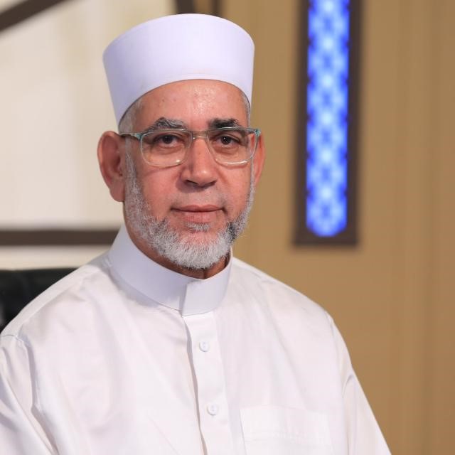 الدكتور محمد حمودة